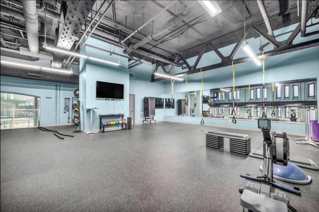 2Br Unit In The Heart Of Dt On Playhouse Square, With Pool And Gym Access-1106 Daire Cleveland Dış mekan fotoğraf