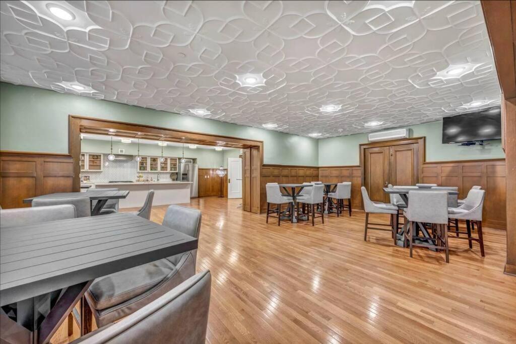 2Br Unit In The Heart Of Dt On Playhouse Square, With Pool And Gym Access-1106 Daire Cleveland Dış mekan fotoğraf